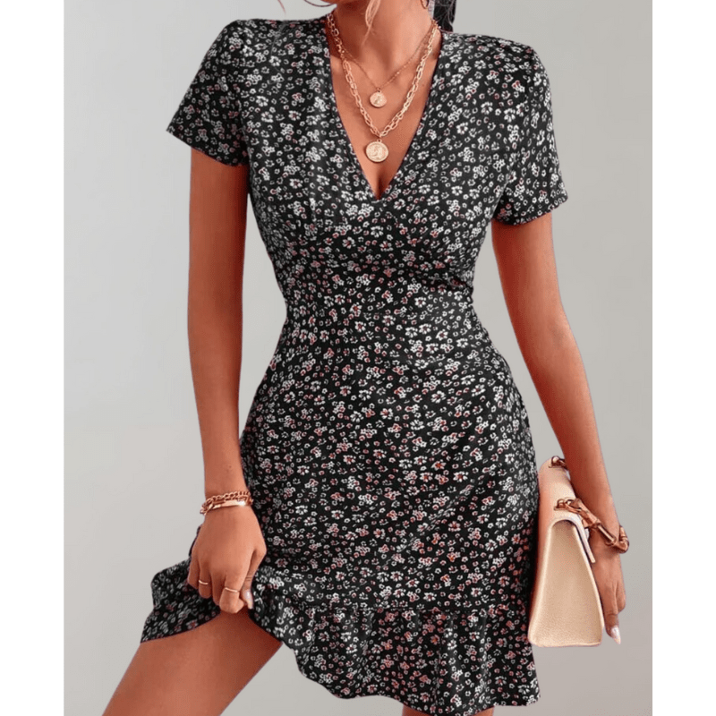 Daria Robe Florale Femme – Fluid Hem, V Neckline and Discreet Waist by Looksy