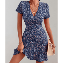 Daria Robe Florale Femme – Fluid Hem, V Neckline and Discreet Waist by Looksy