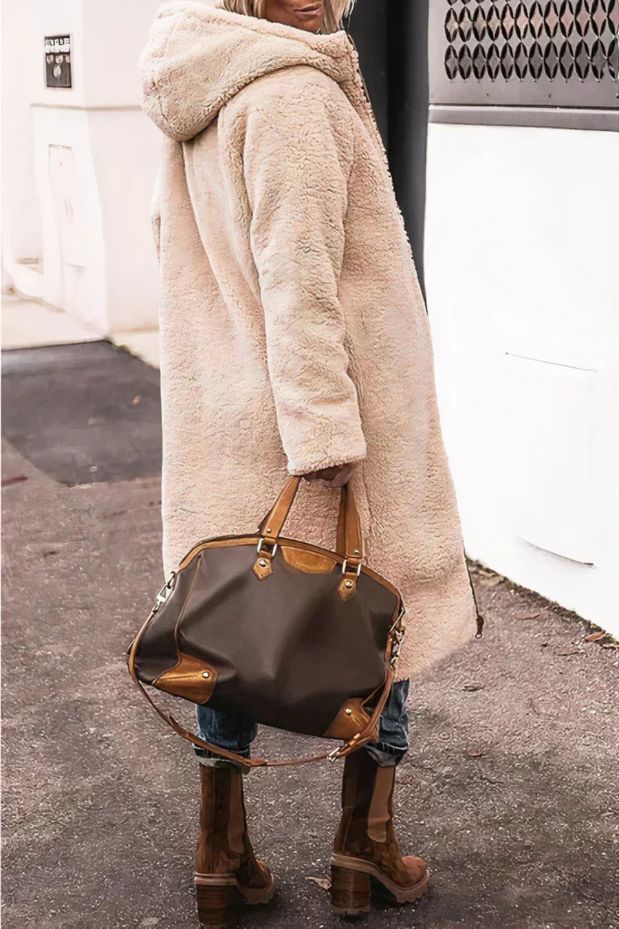 Theodora Manteau Femme – Elegant and Warm Reversible Coat for a Versatile Style