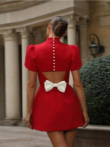 Lissane Robe Mini Red Woman – Chic Summer Dress with Bow Detail and Elegant Cutouts