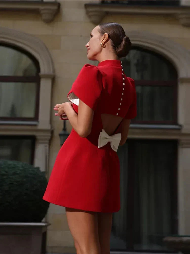 Lissane Robe Mini Red Woman – Chic Summer Dress with Bow Detail and Elegant Cutouts