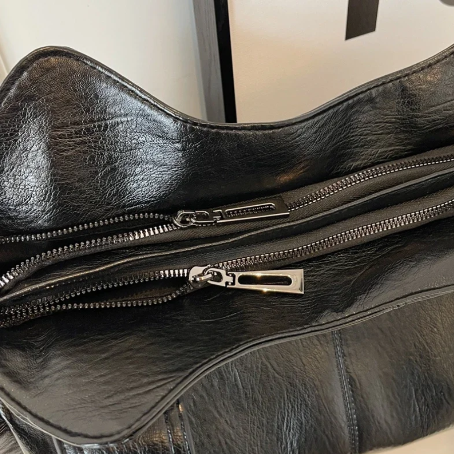 Ellie Shoulder Bag Woman – Trendy and Practical with Large Space and Chic Design
