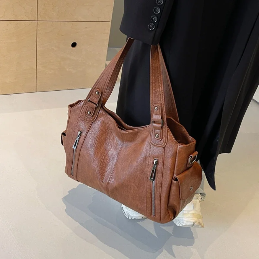 Ellie Shoulder Bag Woman – Trendy and Practical with Large Space and Chic Design