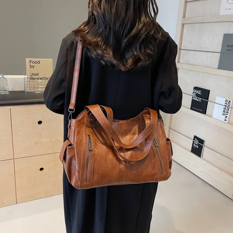 Ellie Shoulder Bag Woman – Trendy and Practical with Large Space and Chic Design