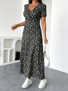 Florezia Long Dress for Women – Chic and Flowing Floral Summer Dress for Feminine Elegance