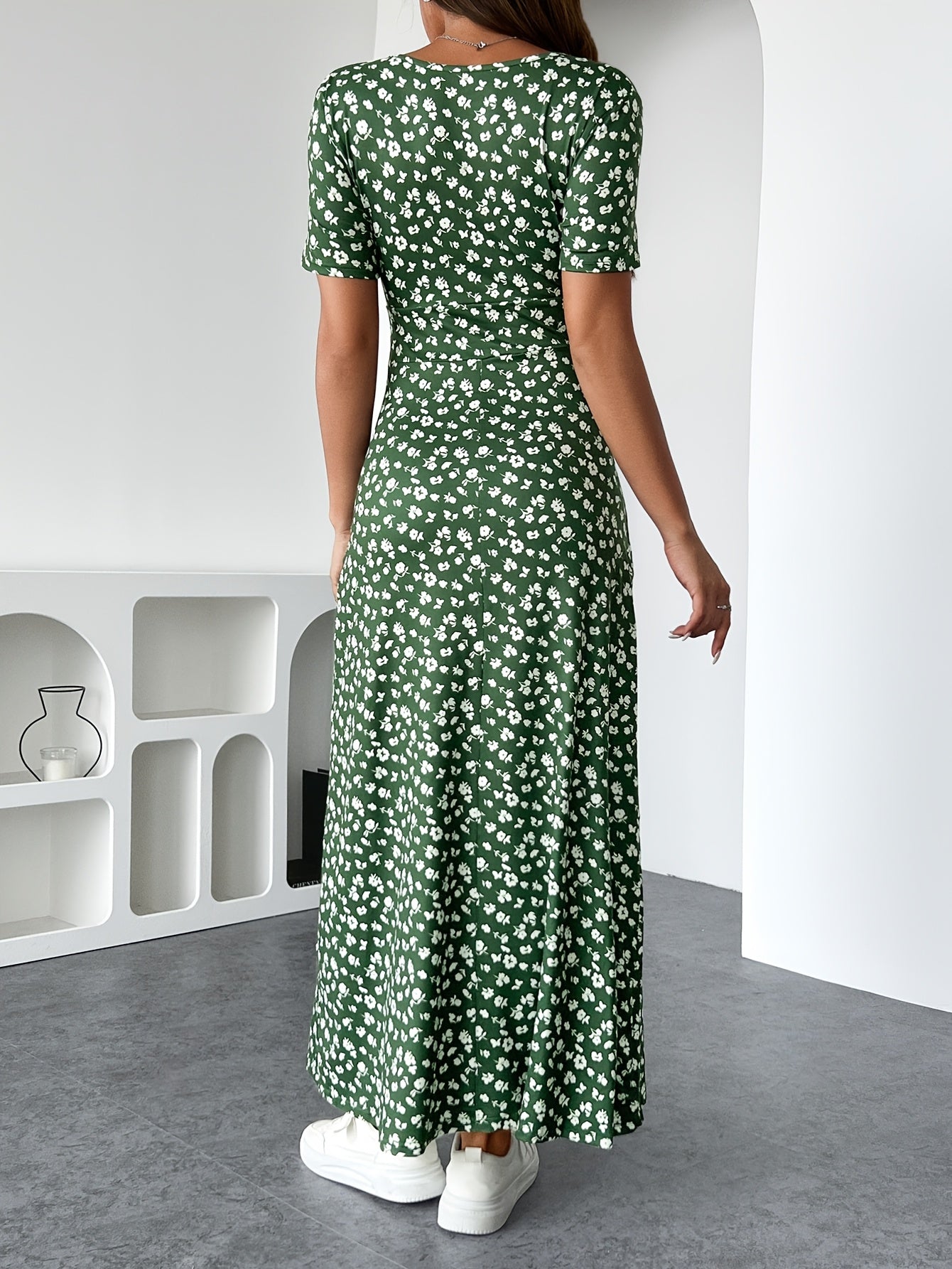 Florezia Long Dress for Women – Chic and Flowing Floral Summer Dress for Feminine Elegance