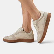 Women's Beige Leather Casual Breathable Retro Elegant Shoes