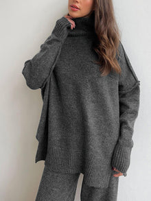 Amy Ensemble Loungewear Woman in Knit – Soft Outfit with Turtleneck & Loose Pants