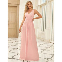 Gilda Elegant Robe with V Neckline – Refinement and Women in Every Special Occasion