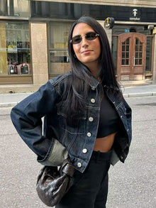 Bea Denim Set Women – Short Jacket & Wide Jeans with Contrasting Cuffs for a Trendy Look