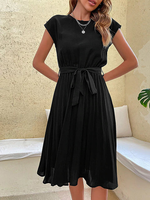 Feline Elegant Summer Dress – Light and Feminine Dress with Fluid Cut and Refined Details