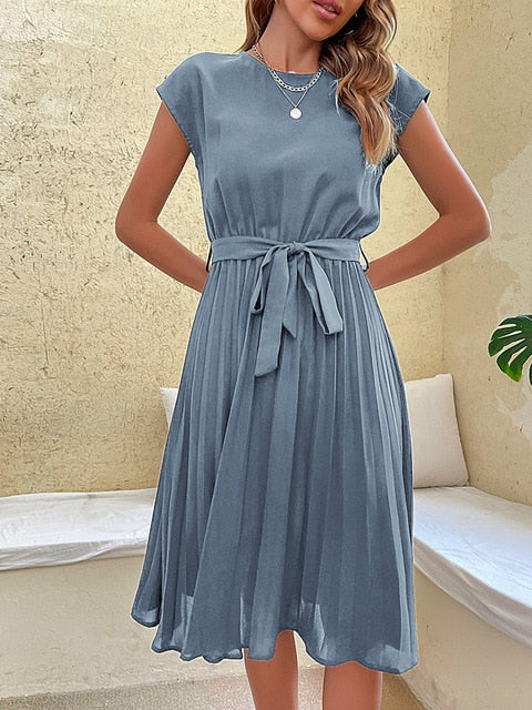 Feline Elegant Summer Dress – Light and Feminine Dress with Fluid Cut and Refined Details