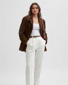 Sienna Suede Blazer for Women – Elegant Jacket with Modern Cut in Brown Suede