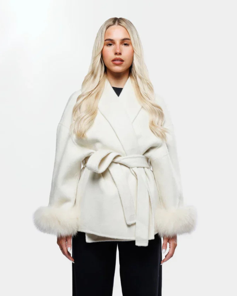 Livia Women's Luxury Coat – Elegant Winter Jacket with Faux Fur Sleeves & Belt