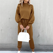 Jane Tracksuit Women – Comfortable & Chic Set in Soft Breathable Fabric