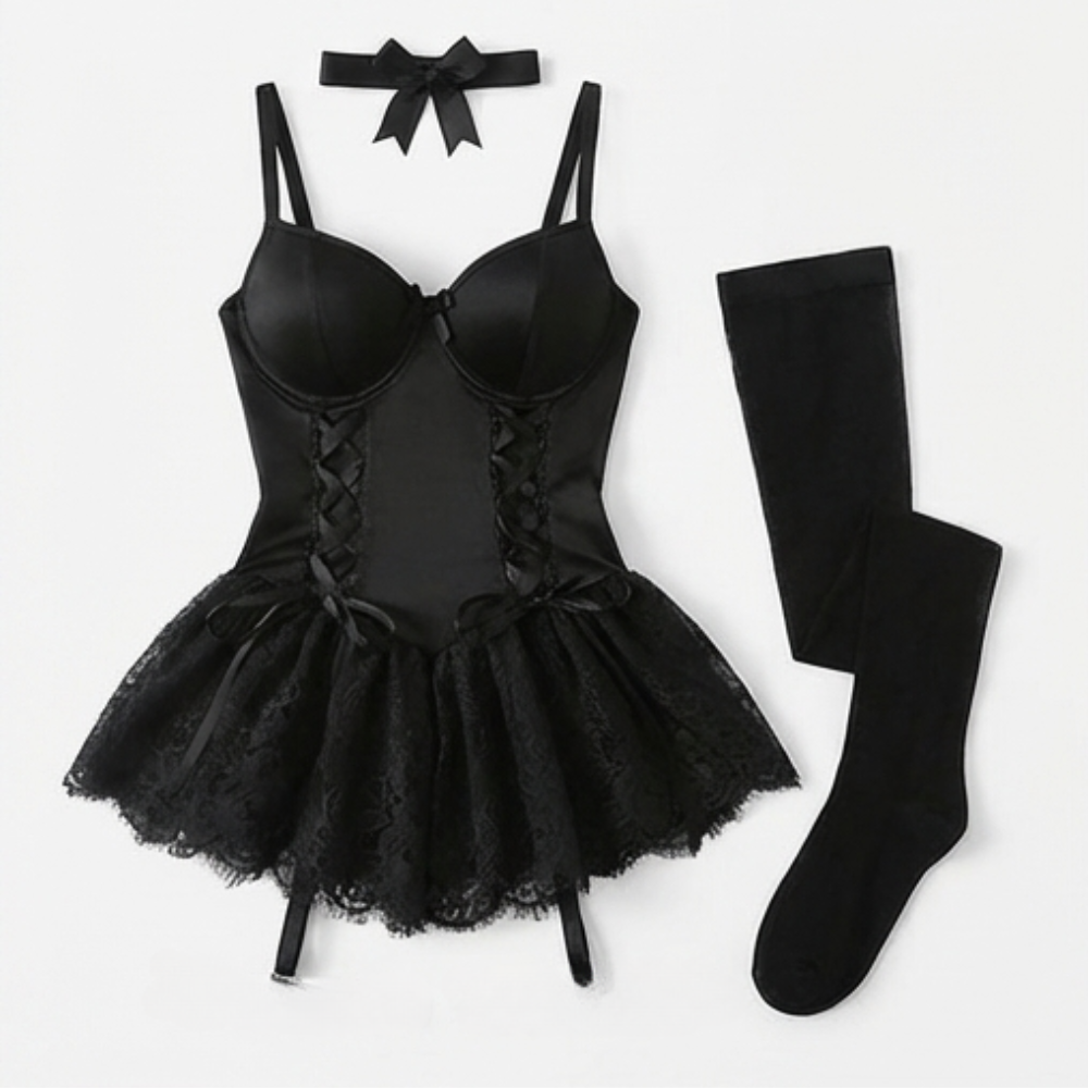 Rosalure – Floral Lace Babydoll Set with Garter Stockings