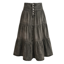 Soléra – Soft Button-Front Maxi Skirt