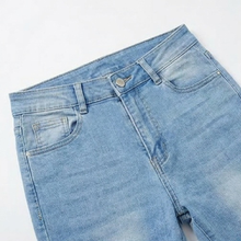 Velora — Slimming High-Waist Capri Jeans