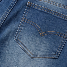 Veluna – Curve-Flattering Frayed Hem Denim Skirt