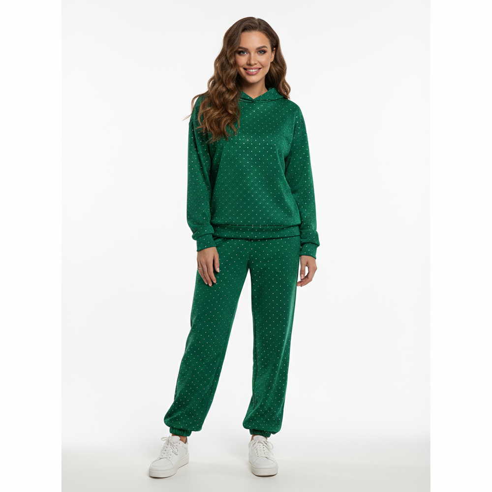 Kira Women's Loungewear Set – Chic Comfort Set with Elegant Glitter Details