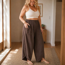 Lounella – Wide Leg Harem Pants with Elastic Waist and Deep Pockets