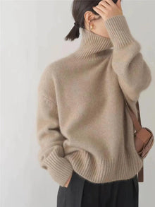 Lynn Pull Femme – Turtleneck in Soft Wool & Elegant for Chic Winter Look