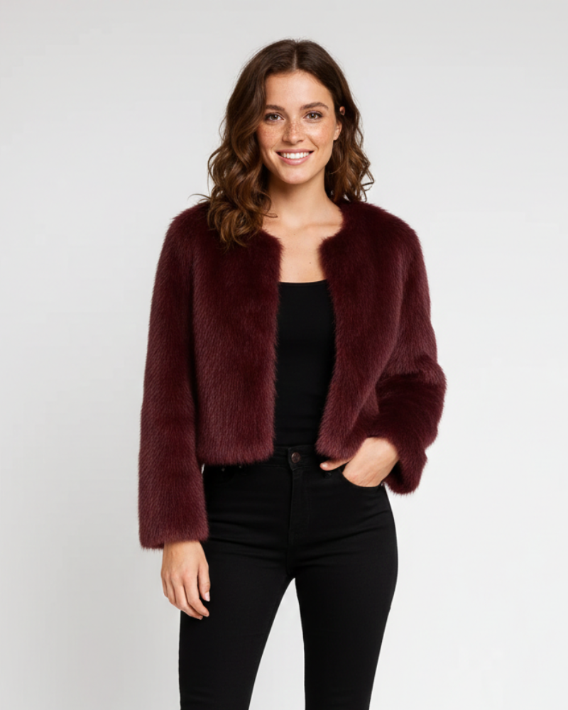 Millie Short Jacket Woman Winter – Structured Cut, Straight Line & Luxurious Elegance