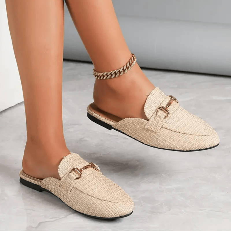 Clayde Moccasins Woman – Woven Mules Without Heel with Golden Chain & Comfort Sole