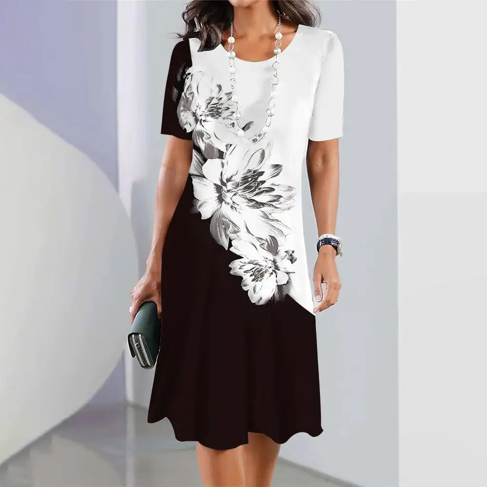 Atasha Robe Woman Gradient – Flared Cut, Short Sleeves & Elegant Graphic Print