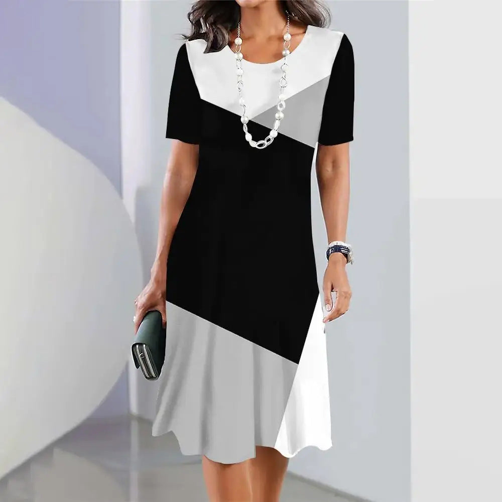 Atasha Robe Woman Gradient – Flared Cut, Short Sleeves & Elegant Graphic Print