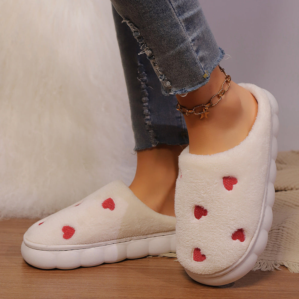Kendra Pantoufles Femme – Soft Fleece Slippers with Comfortable Red Heart Patterns