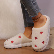 Kendra Pantoufles Femme – Soft Fleece Slippers with Comfortable Red Heart Patterns