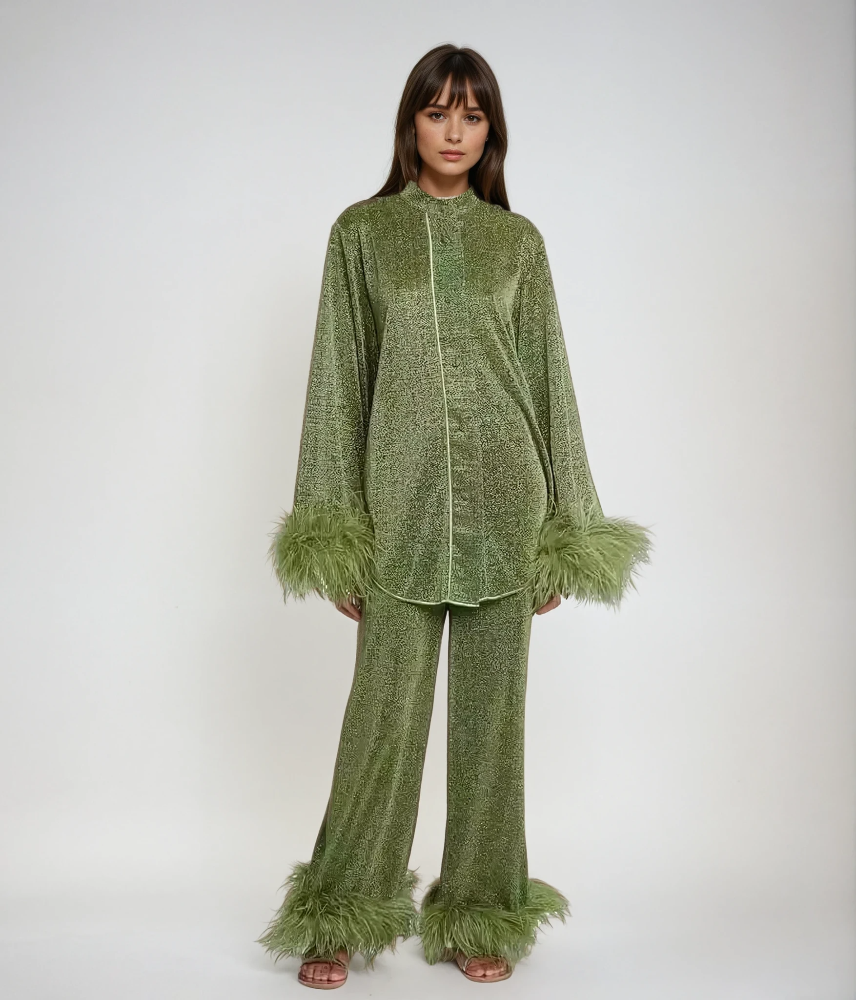 Women's Set Laila – Elegant Two-Piece Set with Feather Collar & Loose Fit
