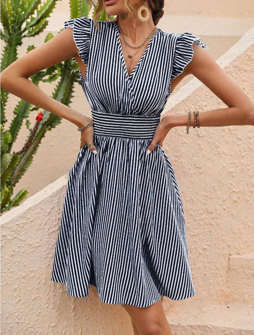 Ailani Robe Femme – Elegant Striped Dress with Ruffled Sleeves & Feminine Summer Cut