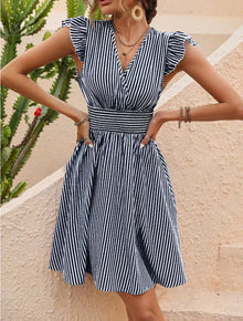 Ailani Robe Femme – Elegant Striped Dress with Ruffled Sleeves & Feminine Summer Cut