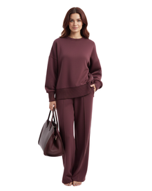 Lindy Elegant Women's Loungewear Set – Oversized Sweatshirt & Wide Comfortable Chic Pants