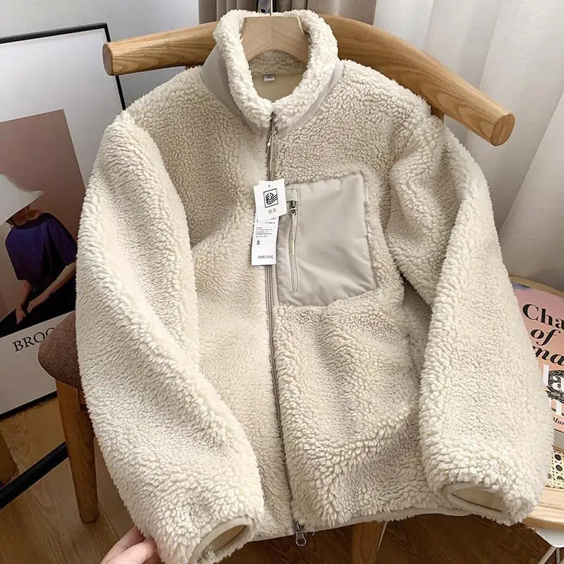 Stella Winter Coat Woman – Warm Light Elegant Coat in Premium Fabric for Cold Weather
