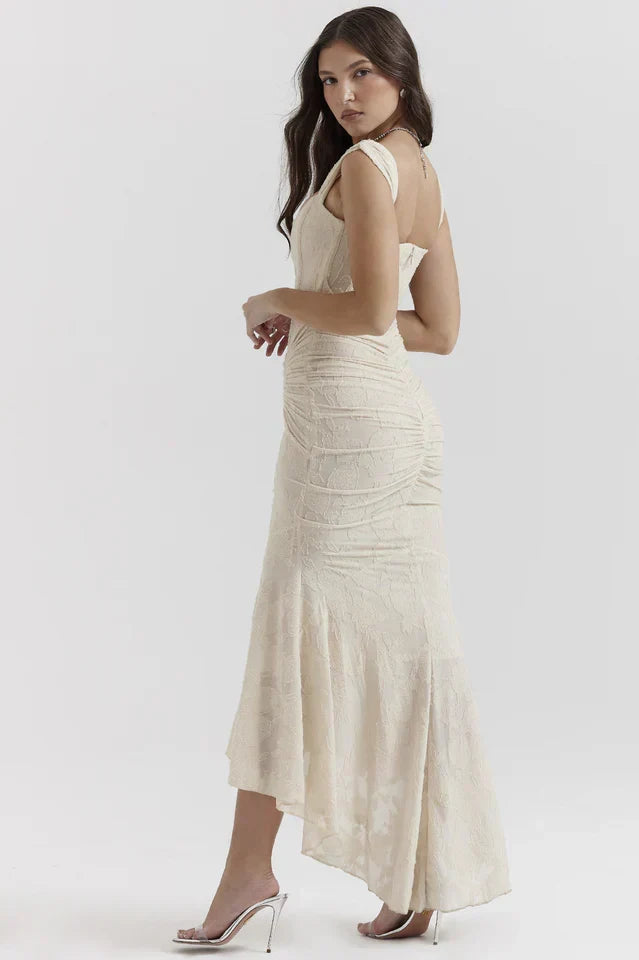 Denisse Elegant Long Dress – Flattering Cut & Luxurious Fabric for a Refined Feminine Look
