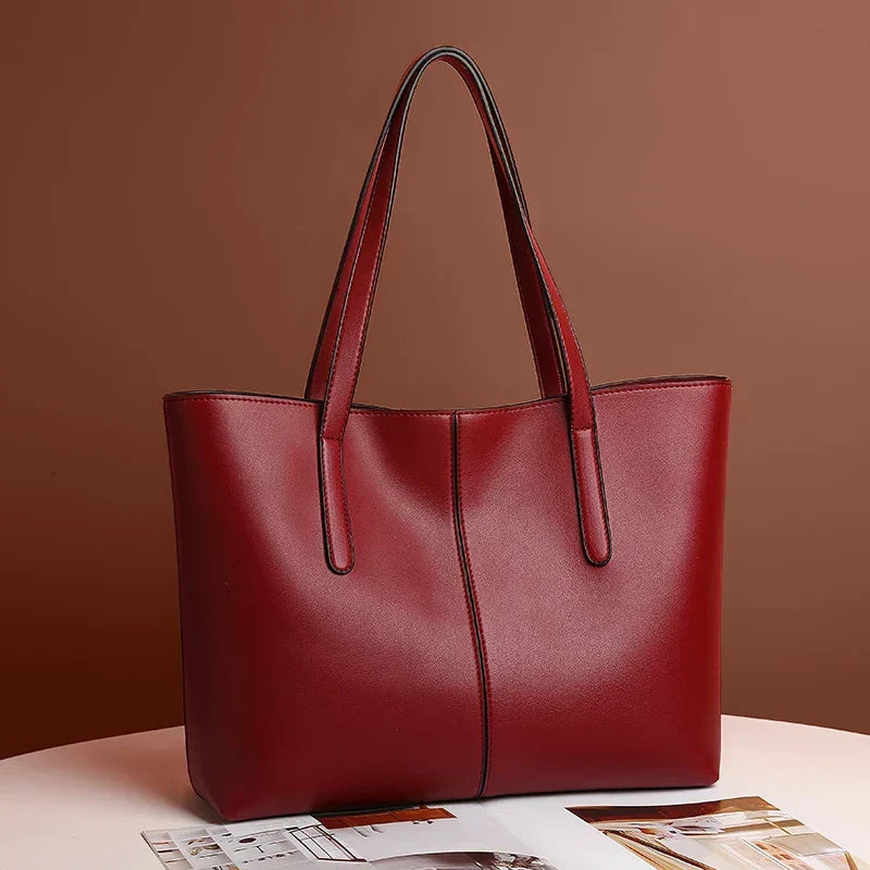 Mara Women's Shoulder Bag – Elegant in PU Leather with Modern Design and Spacious Interior