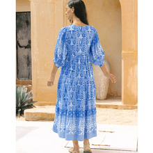 Rosina Long Robe Looksy – Abstract Bohemian Print & Fluid Tiered Cut