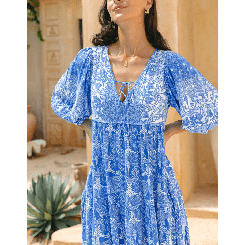 Rosina Long Robe Looksy – Abstract Bohemian Print & Fluid Tiered Cut