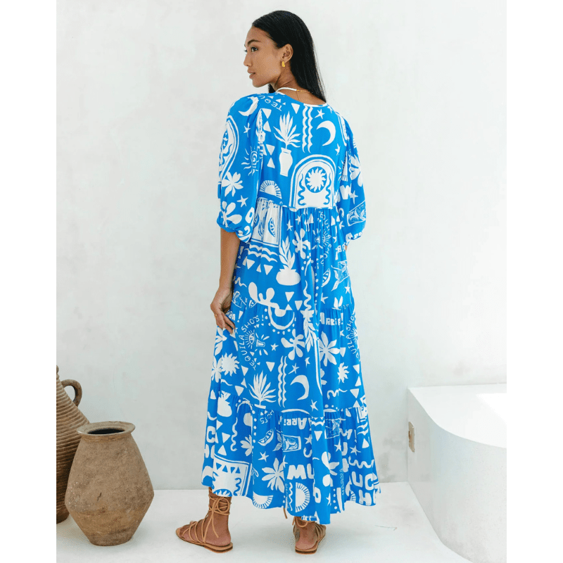 Rosina Long Robe Looksy – Abstract Bohemian Print & Fluid Tiered Cut