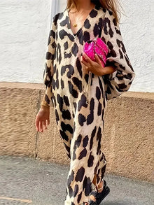 Amora Midi Dress Women – Light Leopard Dress with 3/4 Sleeves & Loose Fit for All Occasions
