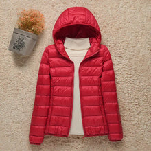 Daphne Mid-Season Jacket Women – Lightweight Down Jacket with Elegant Hood & Slim Fit