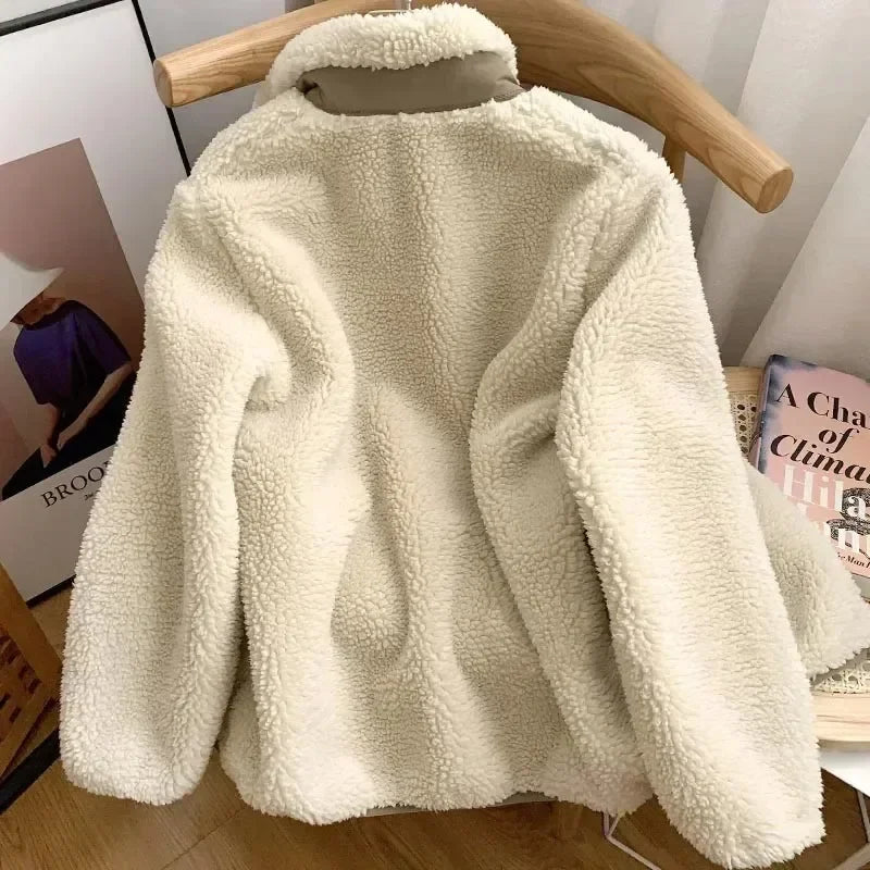 Lily Teddy Coat Woman – Warm Jacket with High Collar, Zipped Pockets & Casual Fit