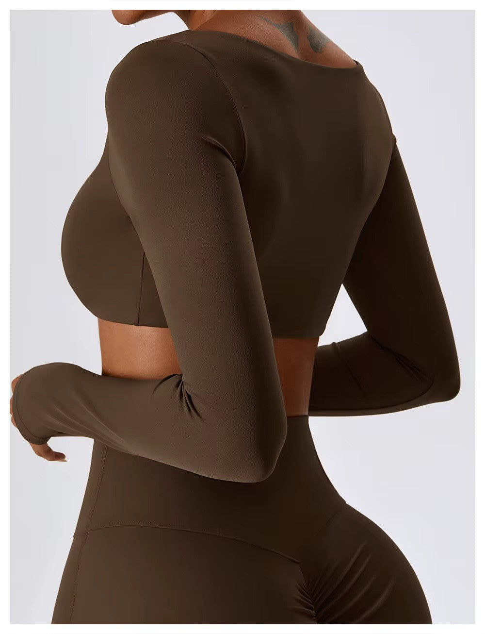 Leila Women's Sports Set – Breathable Yoga & Fitness Outfit with Flared Leggings & Fitted Top