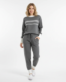 Zita Women's Knitted Set – Comfortable Knitwear Relaxed Fit & Contrasting Details