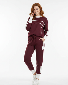 Zita Women's Knitted Set – Comfortable Knitwear Relaxed Fit & Contrasting Details