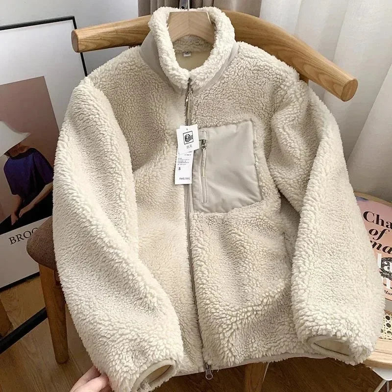 Lily Teddy Coat Woman – Warm Jacket with High Collar, Zipped Pockets & Casual Fit
