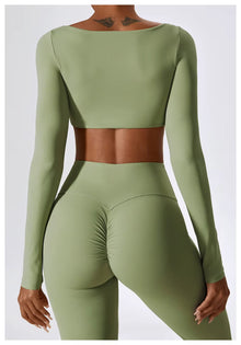 Leila Women's Sports Set – Breathable Yoga & Fitness Outfit with Flared Leggings & Fitted Top